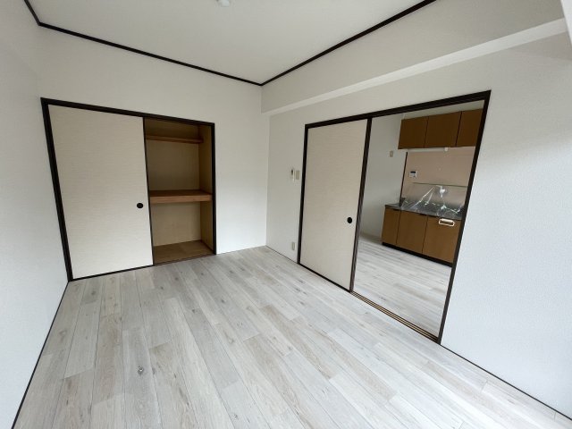 寝室
