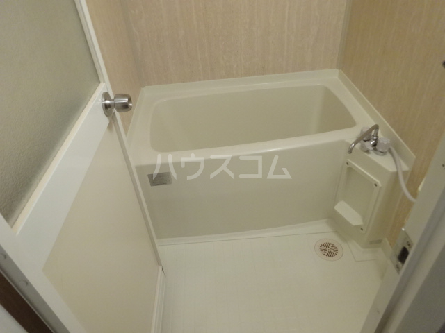 18/30 浴室
