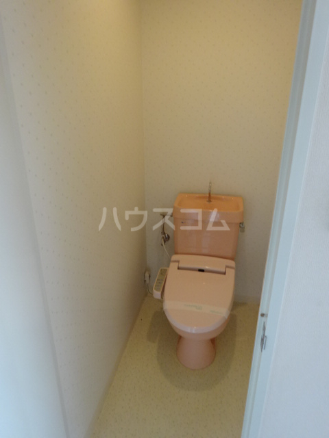 20/30 トイレ