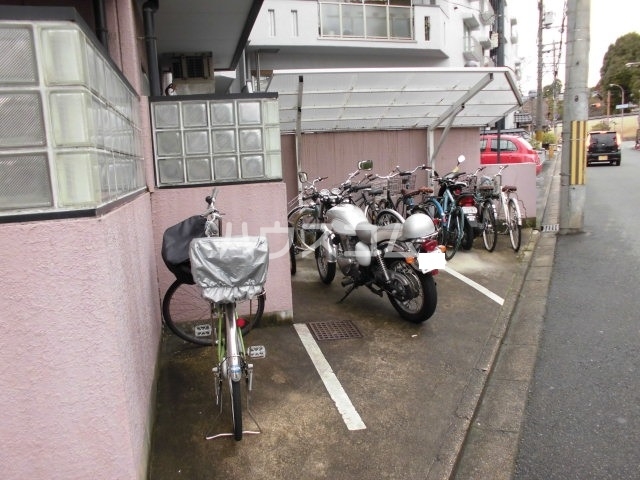 13/30 浴室