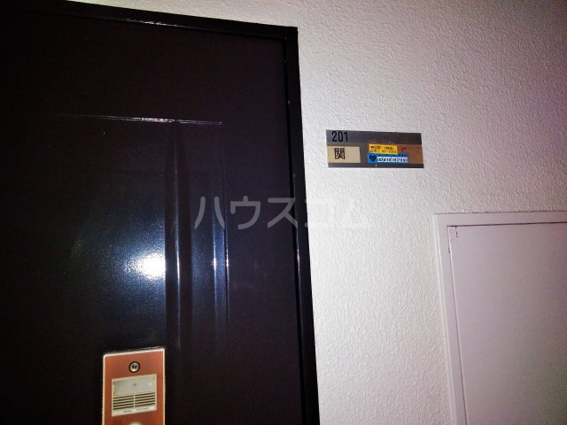 14/22 エントランス