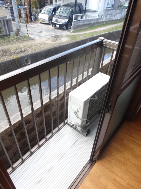 20/30 バルコニー