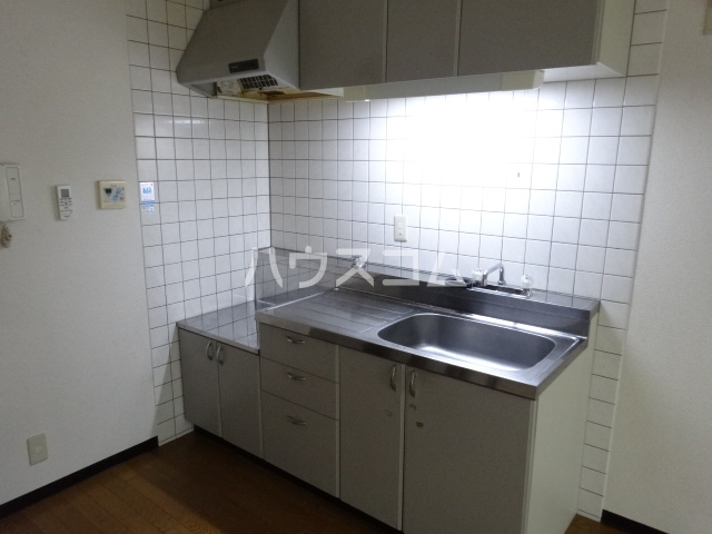 14/30 キッチン