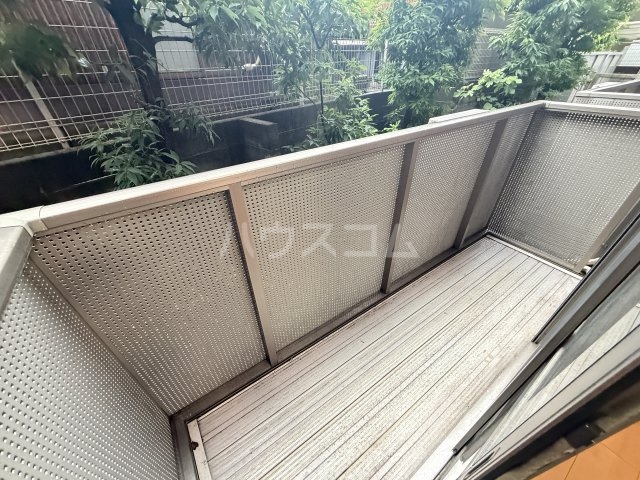 20/30 バルコニー