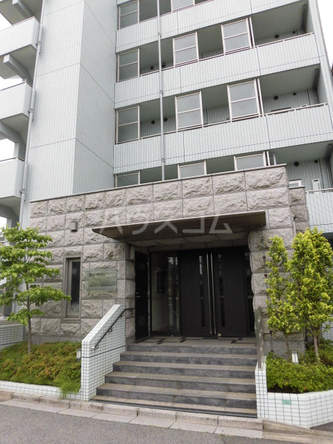 20/30 エントランス