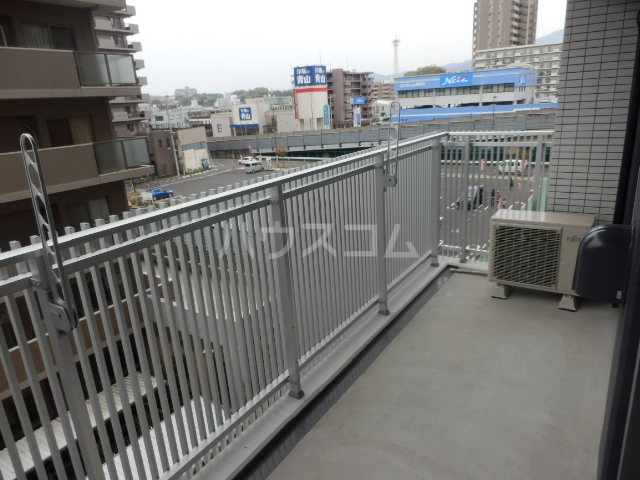 13/28 バルコニー