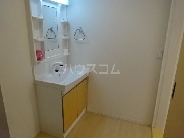 19/28 洗面