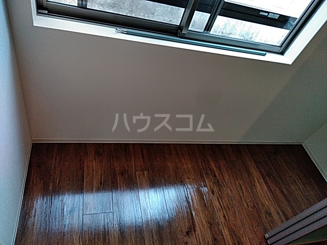 18/30 バルコニー