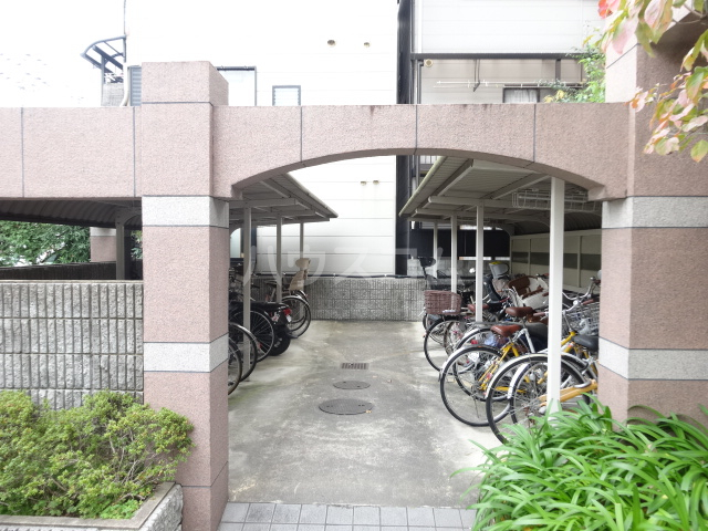 14/24 エントランス