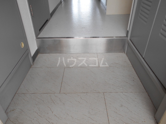 5/23 玄関