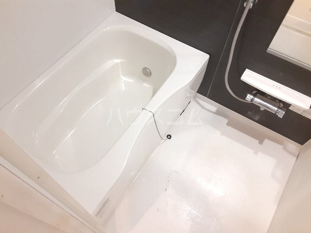 16/30 浴室