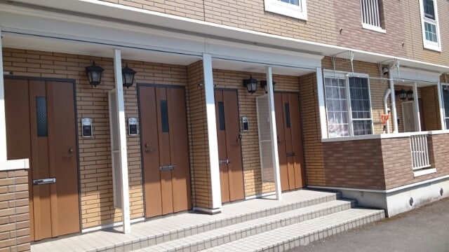 13/20 エントランス