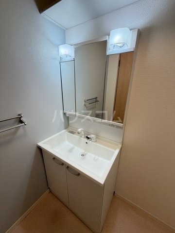 18/30 洗面