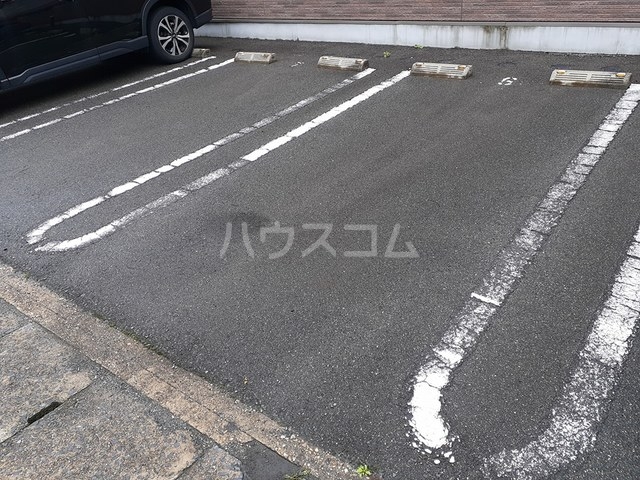 14/20 駐車場