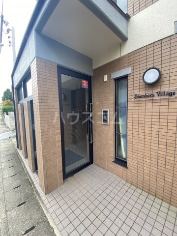 21/29 エントランス