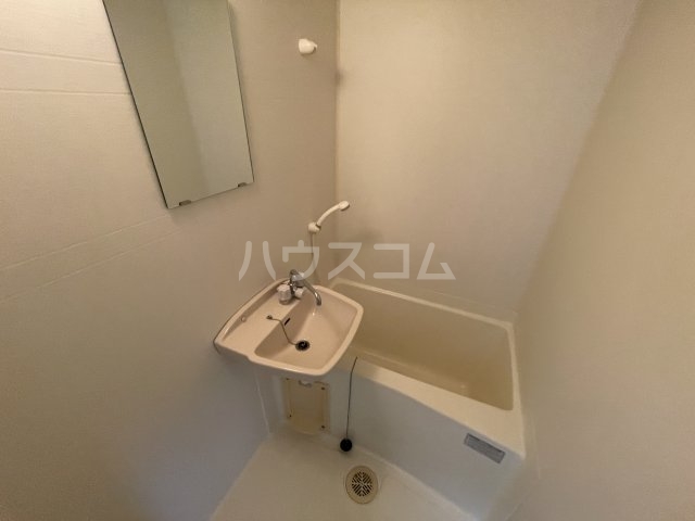 15/30 洗面