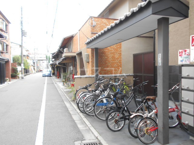 2/10 エントランス