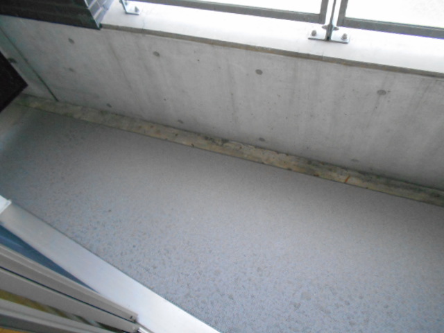 18/30 バルコニー