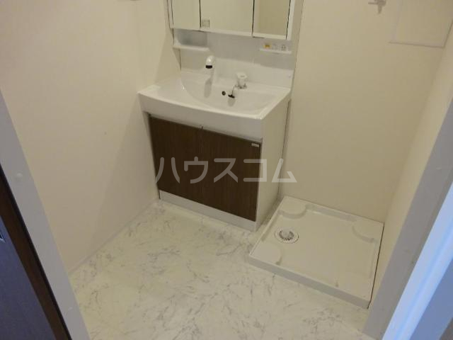 14/25 洗面