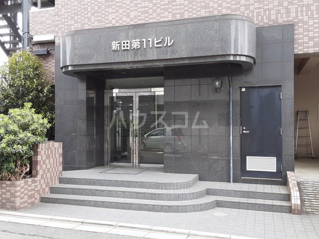 17/26 エントランス