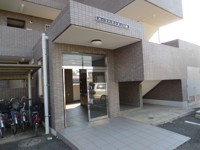 19/29 エントランス