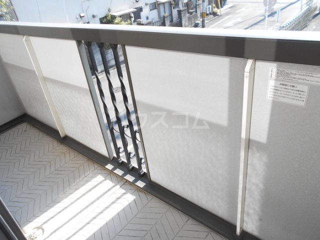 21/30 バルコニー