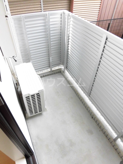 15/27 バルコニー