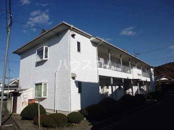 22/30 エントランス