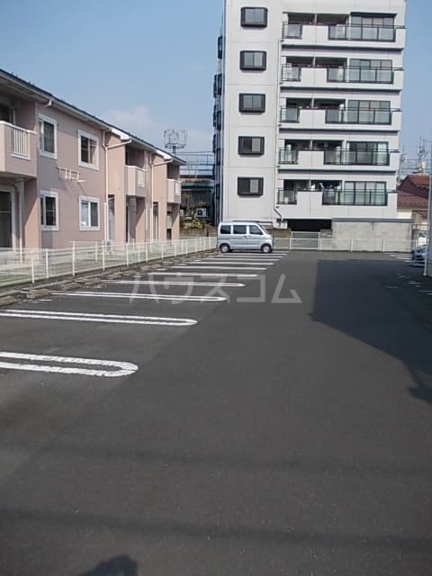 2/8 駐車場