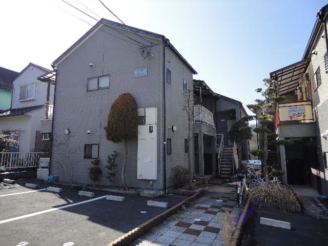 17/27 エントランス