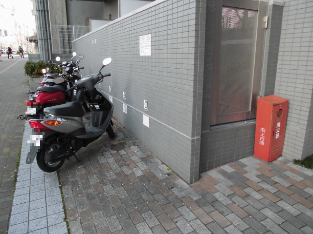 22/30 エントランス