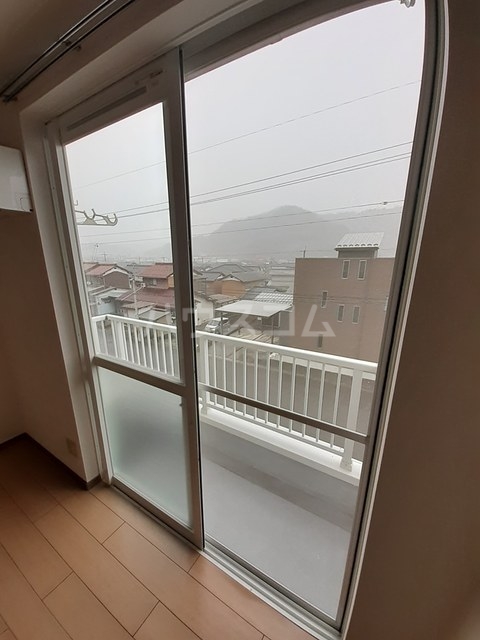 18/29 バルコニー