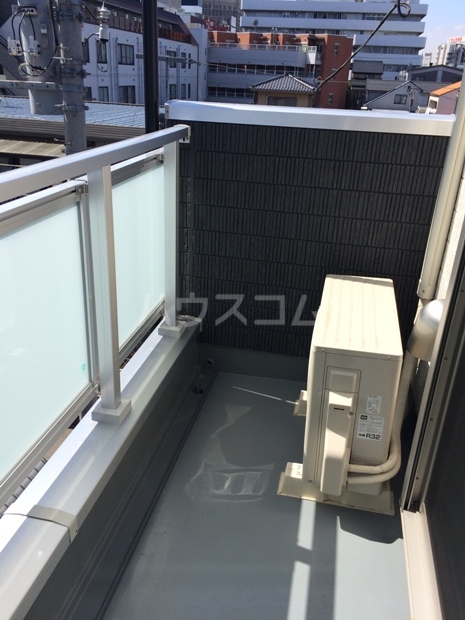 16/25 バルコニー
