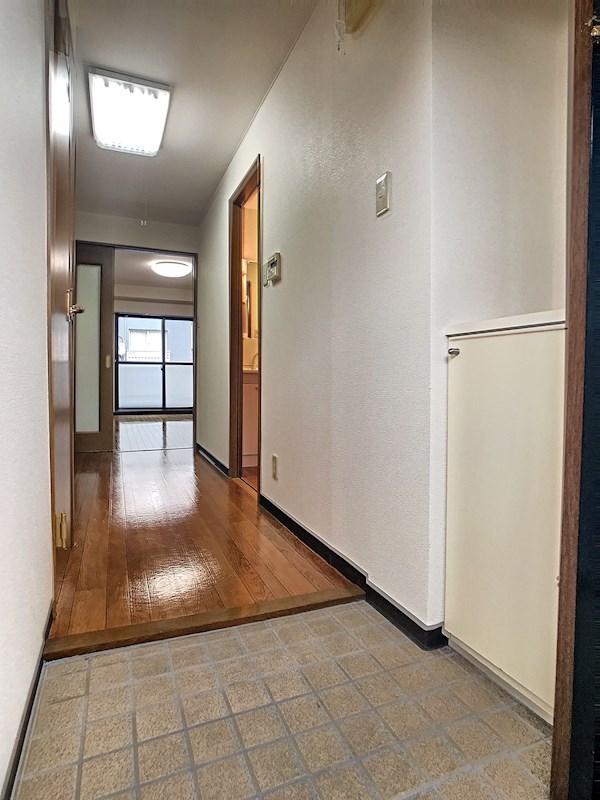 6/18 玄関