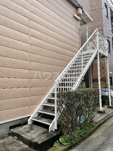 19/28 エントランス