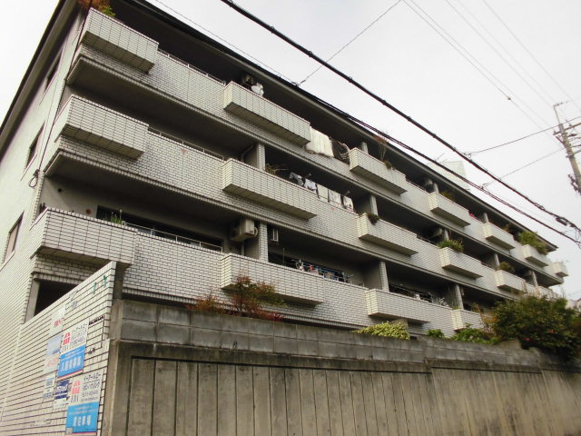 2/30 外観
