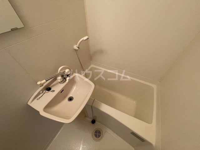 18/30 洗面
