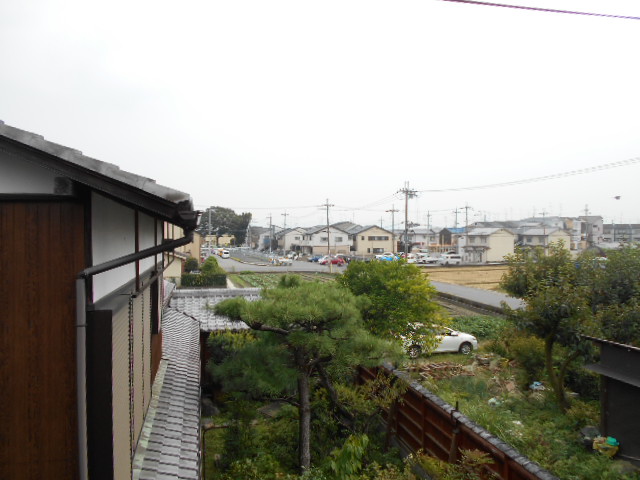 22/30 エントランス