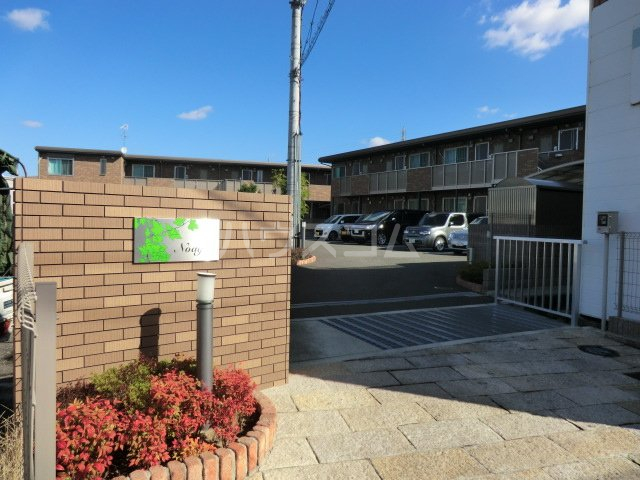 14/19 エントランス