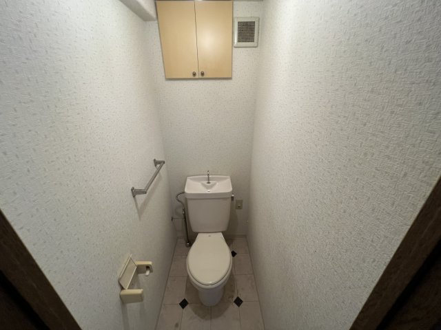 17/30 トイレ