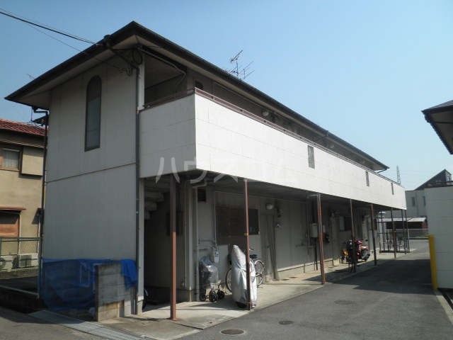 17/27 エントランス