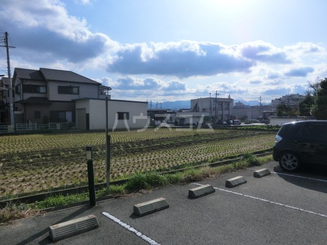 19/26 駐車場