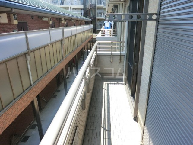 15/23 バルコニー