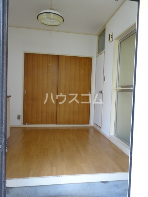 5/22 玄関