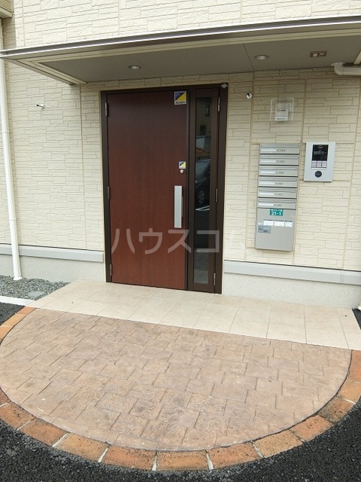 17/21 エントランス