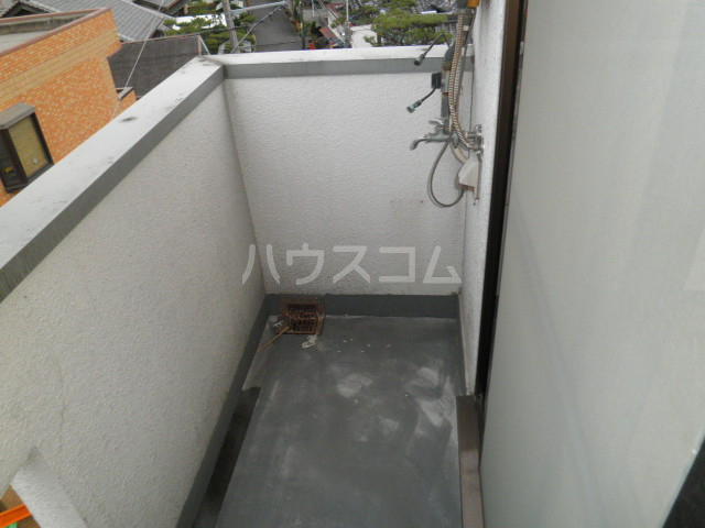 16/25 バルコニー
