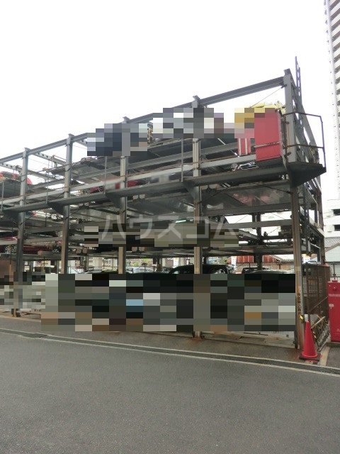 19/23 駐車場