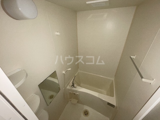 14/30 浴室