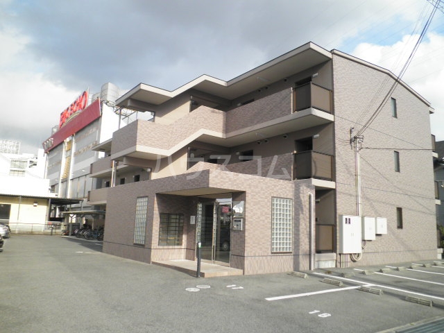 14/21 駐車場