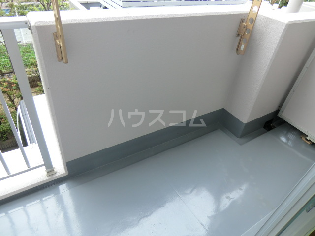 13/22 バルコニー